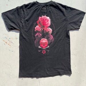 Men's Tribal Gear T-Shirt Black Skull Roses M Crew Streetwear Gothic Art Dark